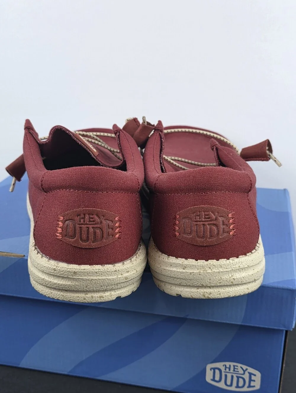 Hey Dude Mens Wally Canvas Chili Size 10